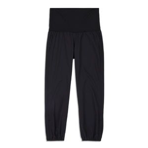Lululemon Om Pant Black Size 10.